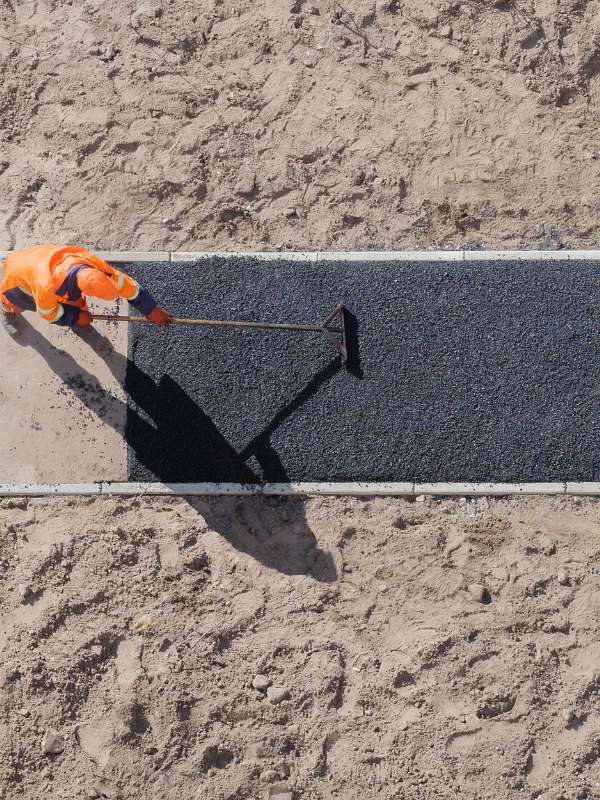 maxpaving_services_asphaltpaving_step3